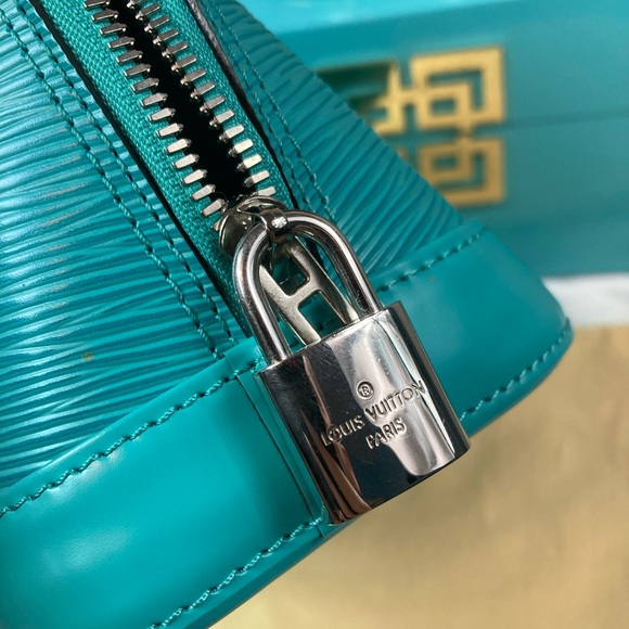 NWOT Brand New Authentic Louis Vuitton LV Blue Aqua BB Epi Alma Satchel Bag - Picture 9 of 11